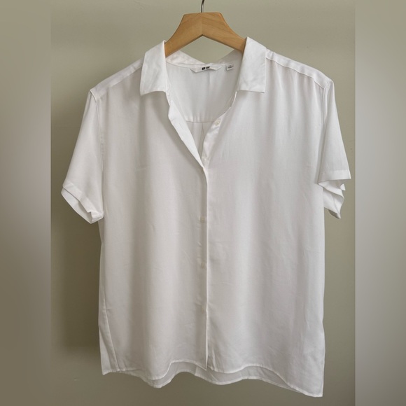 Uniqlo - White Short Sleeve Button Down - Size Small - Picture 1 of 3